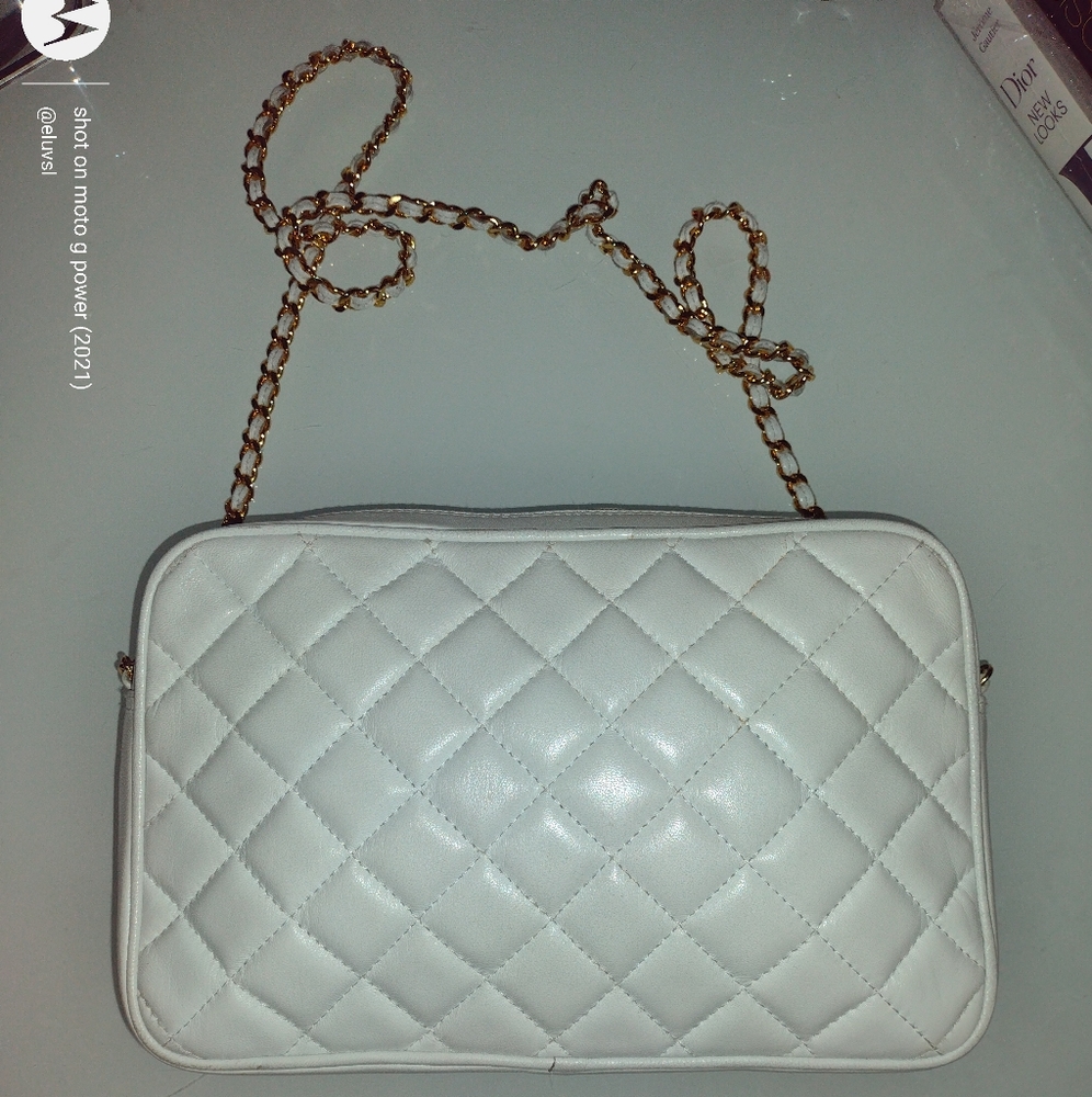 Authentic Vintage Givenchy Crossbody Bag with Gold Chainlink Strap - Picture 15 of 17